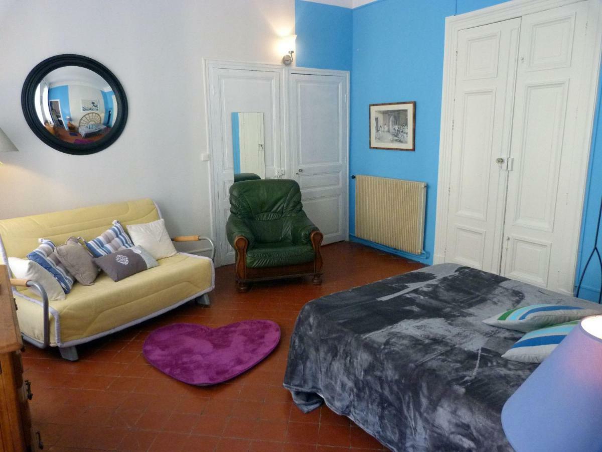 L'Abri Du Vent Bed and Breakfast Fitou Exteriör bild