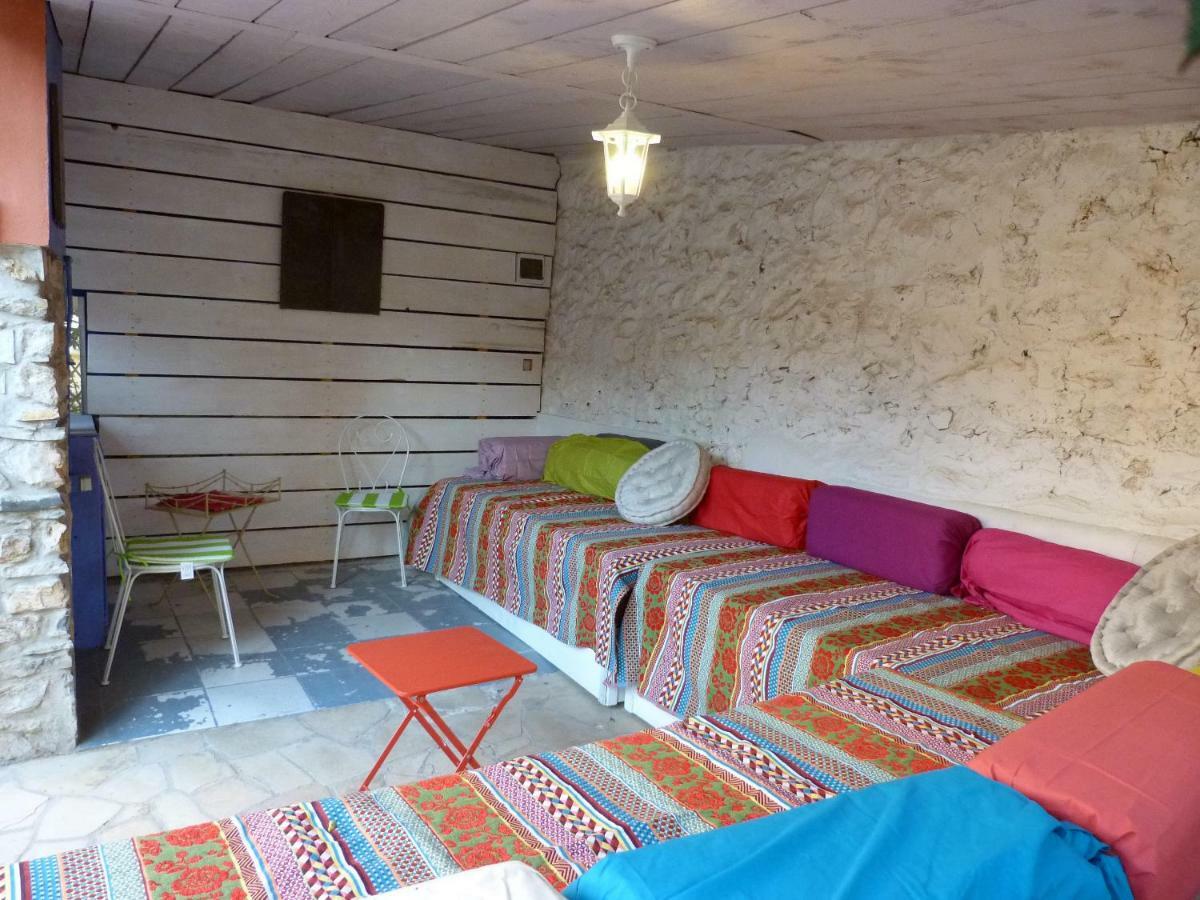 L'Abri Du Vent Bed and Breakfast Fitou Exteriör bild